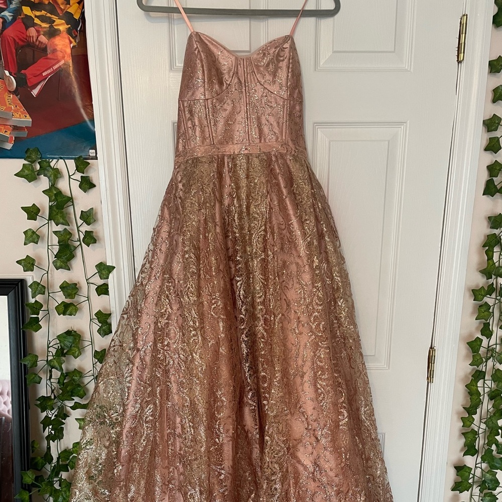 Prom, formal dress